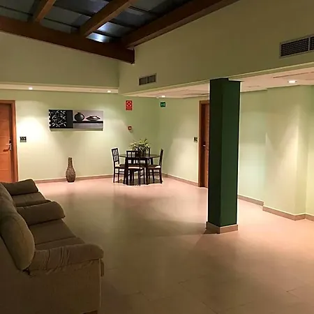Area De Servicio Chopos Otel Villaherreros