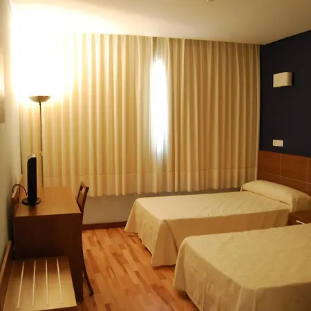 Area De Servicio Chopos Otel 3*