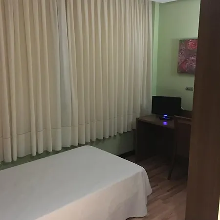Area De Servicio Chopos 3*
