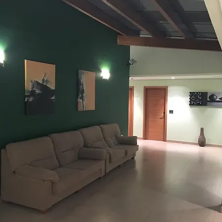 Area De Servicio Chopos 3* Villaherreros