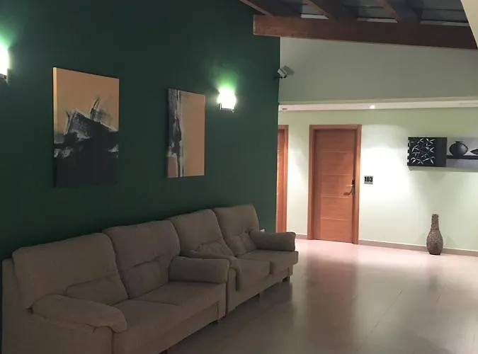 Area De Servicio Chopos 3* Villaherreros